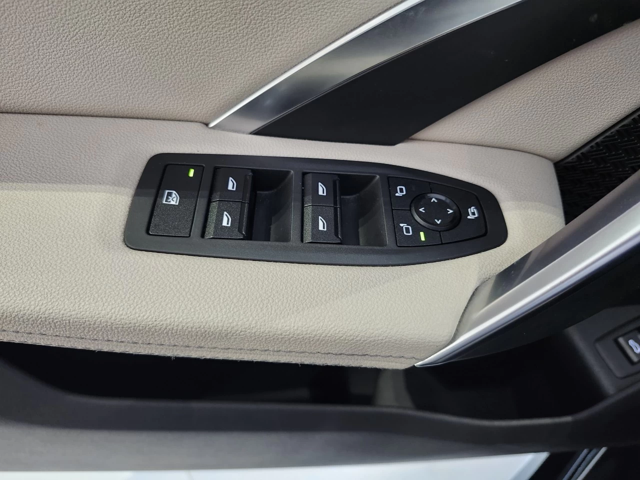 2023 BMW X1 xDrive28i Main Image