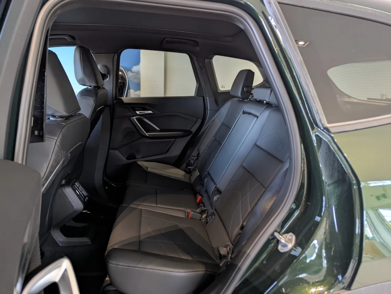 2025 BMW X1 xDrive28i Image principale