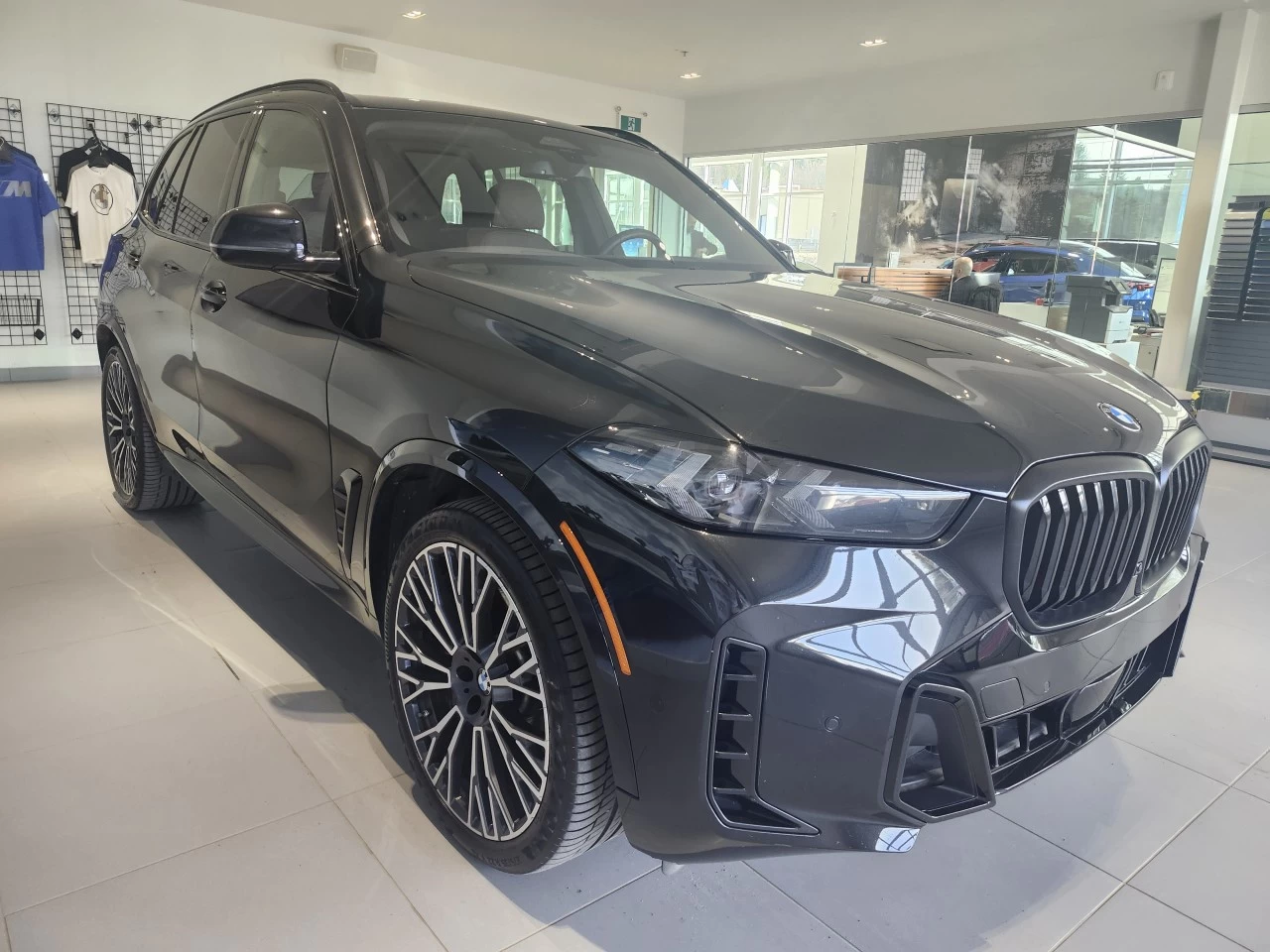 2024 BMW X5 xDrive40i Main Image