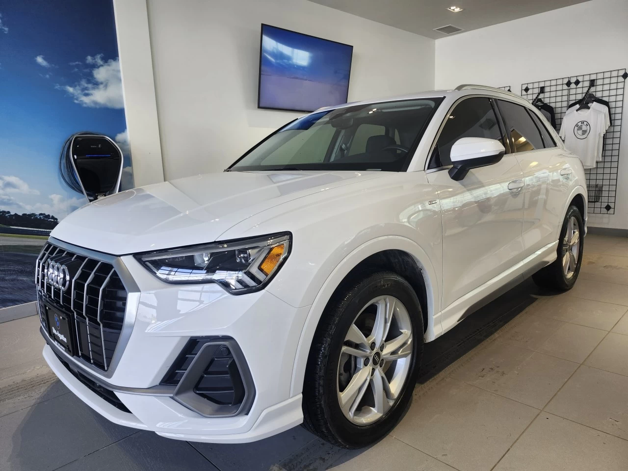 2021 Audi Q3 Progressiv Main Image