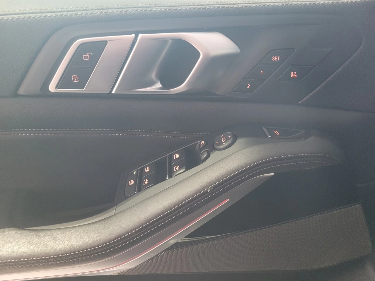2021 BMW X5 M50i Image principale