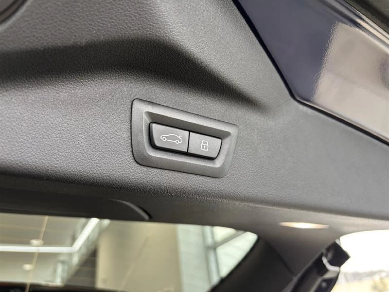 2026 BMW X7 xDrive40i Main Image