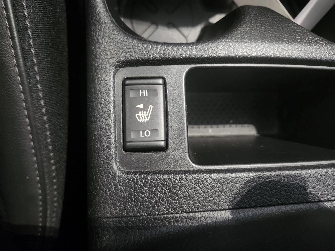 2014 Nissan Rogue SL Main Image