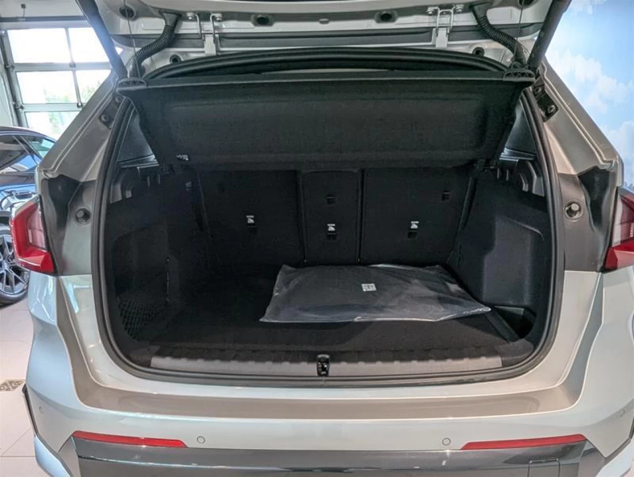 2025 BMW X1 xDrive28i Image principale