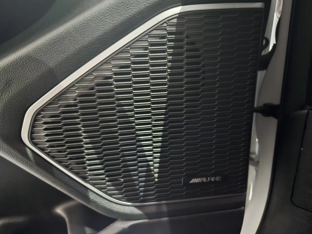 2022 Jeep Grand Cherokee Trailhawk Main Image