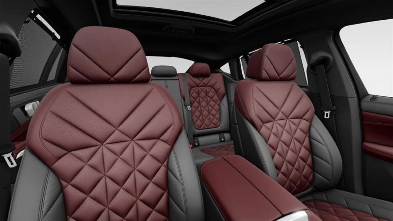 2026 BMW X6 xDrive40i Main Image