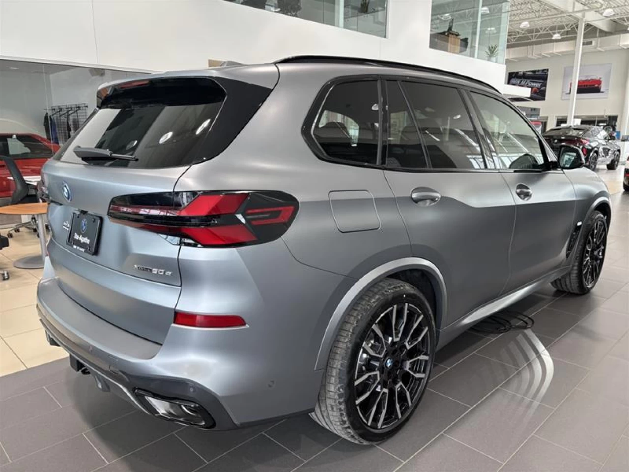 2026 BMW X5 xDrive50e M Sport Edition Image principale