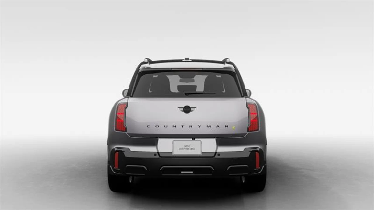 2026 MINI Countryman SE ALL4 Main Image