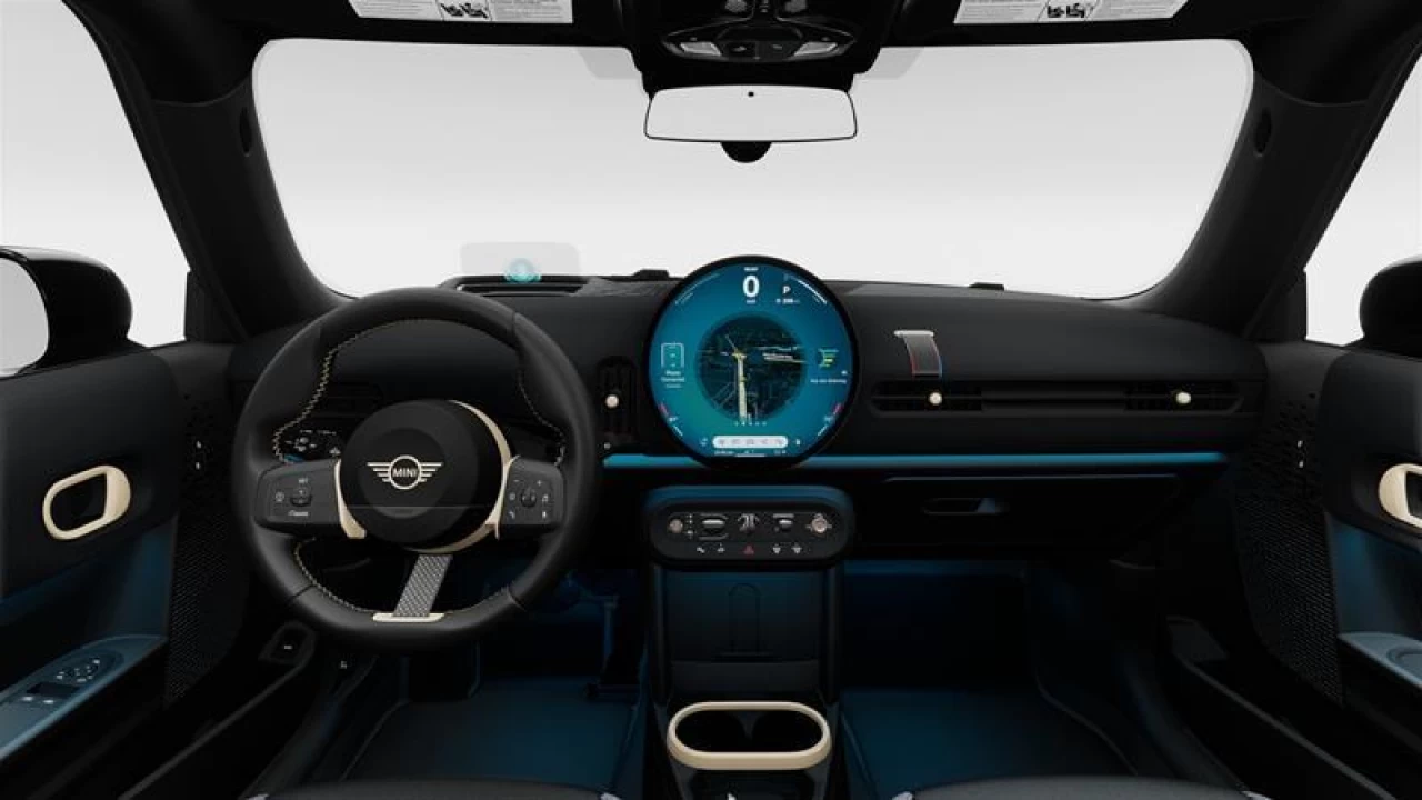 2026 MINI 3 Door Cooper C FWD Image principale