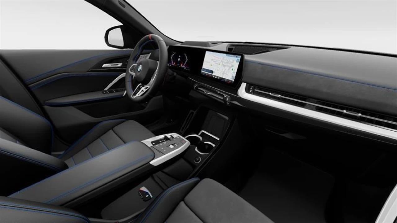 2025 BMW X2 M35i xDrive Image principale
