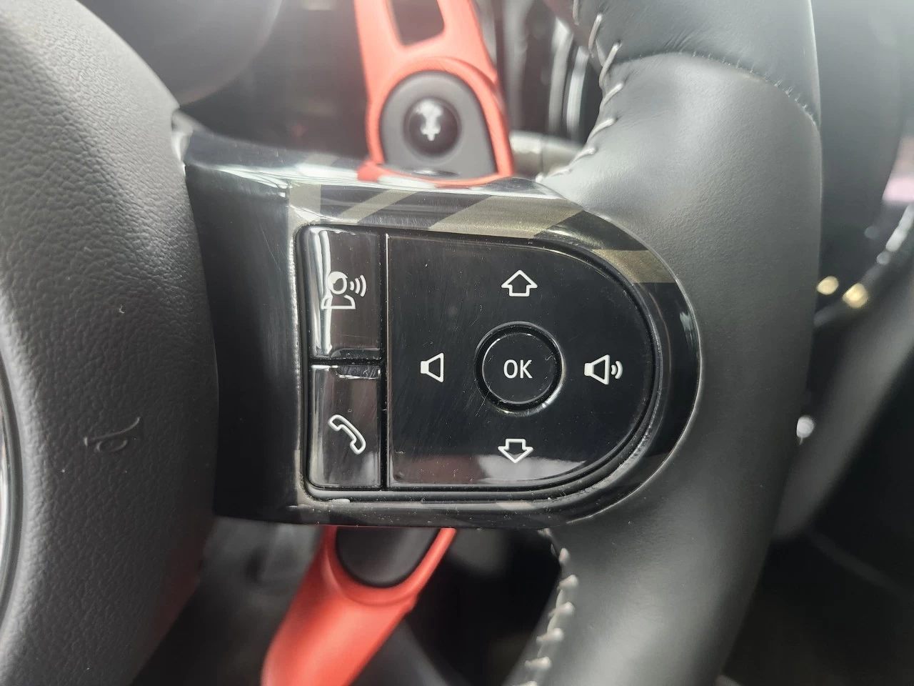 2024 Mini Cooper John Cooper Works Image principale