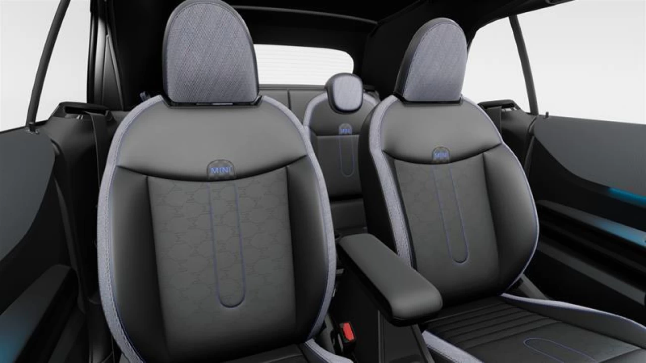 2026 MINI Convertible Cooper C FWD Image principale