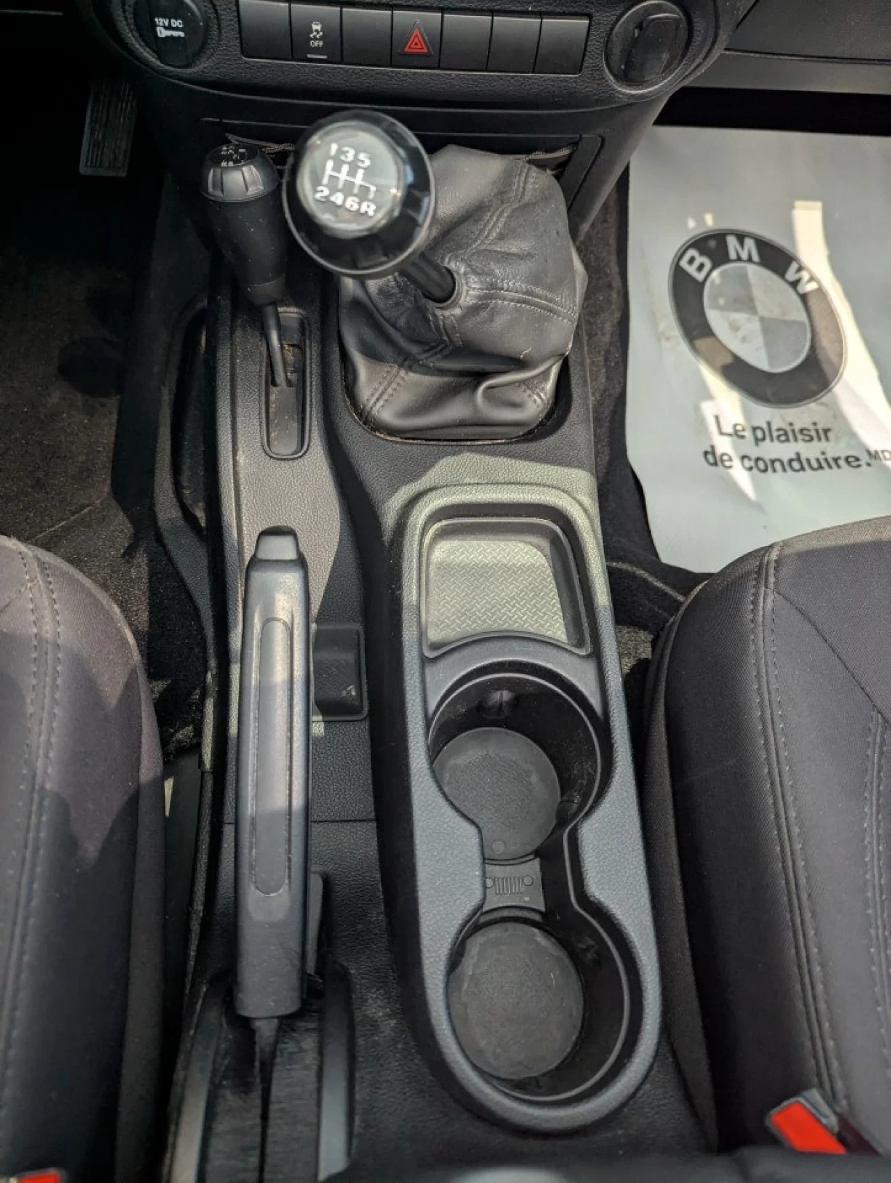 2014 Jeep Wrangler Sport / Manuel Main Image