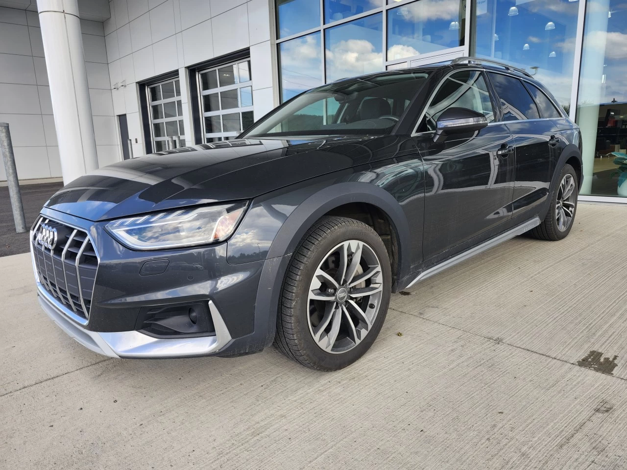 2020 Audi A4 allroad Komfort https://www.bmwsteagathe.com/resize/b990ff35b810a3abc0cc817b2ca24889-1