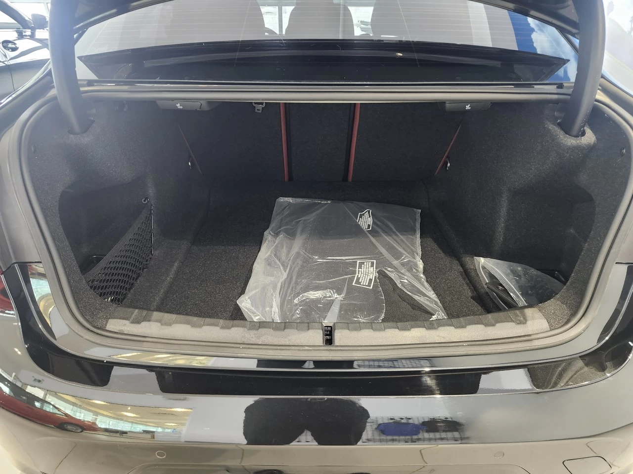 2024 BMW 3 Series M340i xDrive Image principale