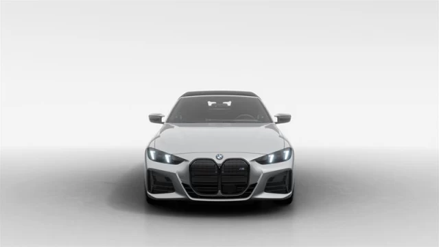 BMW 4 Series xDrive Cabriolet 2026