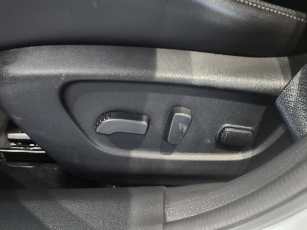 2014 Nissan Rogue SL Main Image