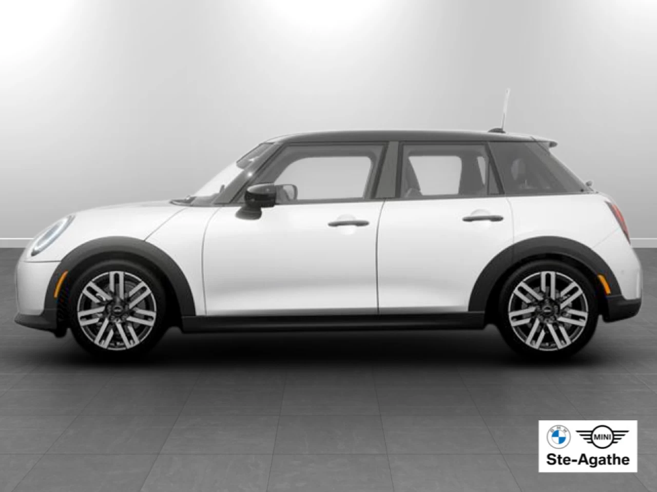 2026 MINI 5 Door Cooper C FWD Main Image