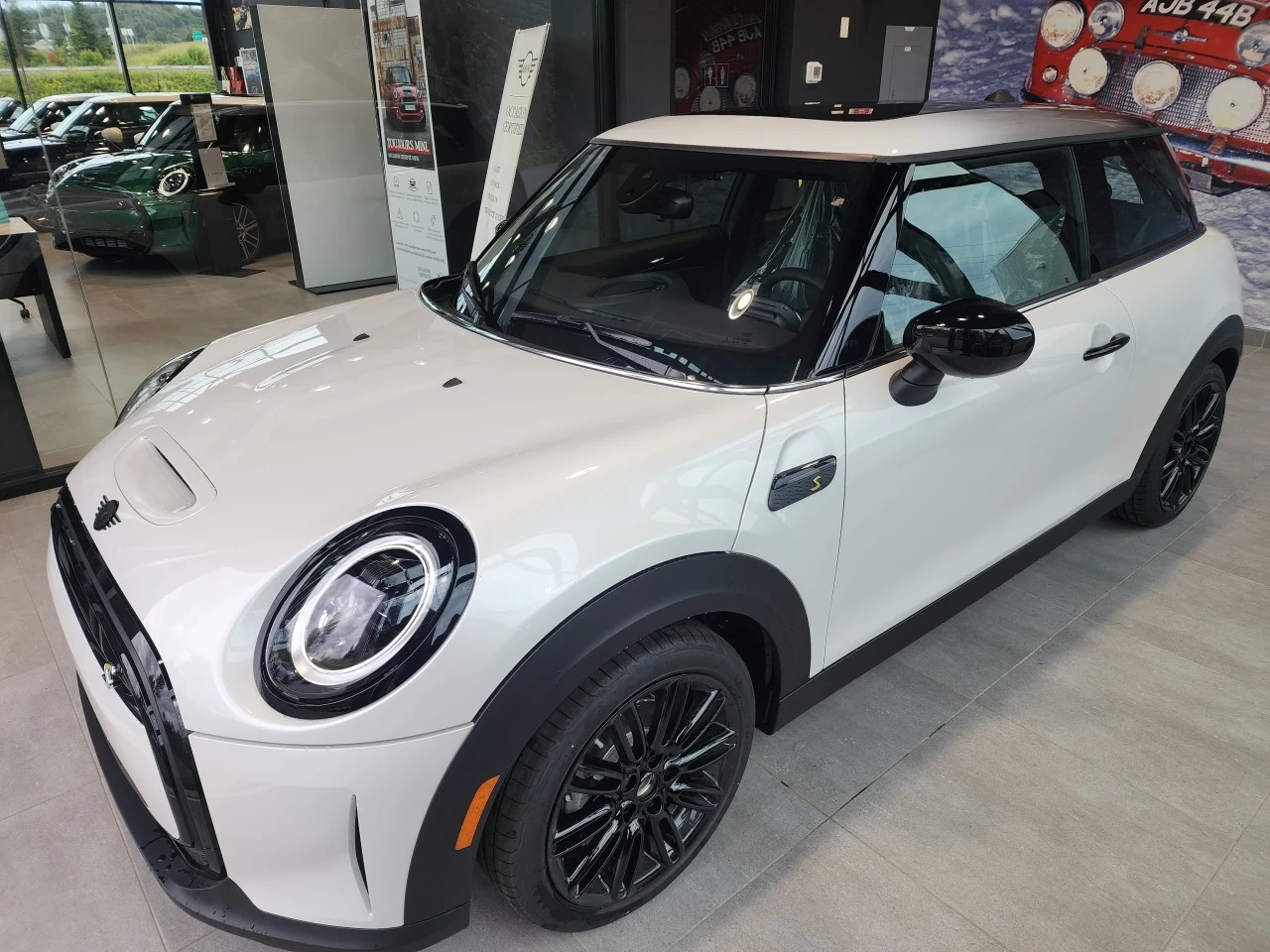 2024 MINI Cooper SE 3 Door Image principale