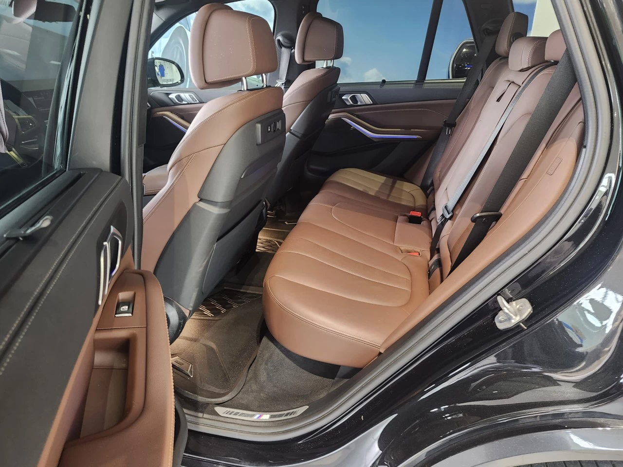 2022 BMW X5 xDrive40i Main Image