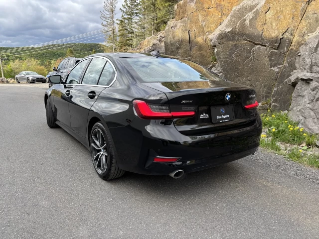 BMW 3 Series 330i xDrive 2020