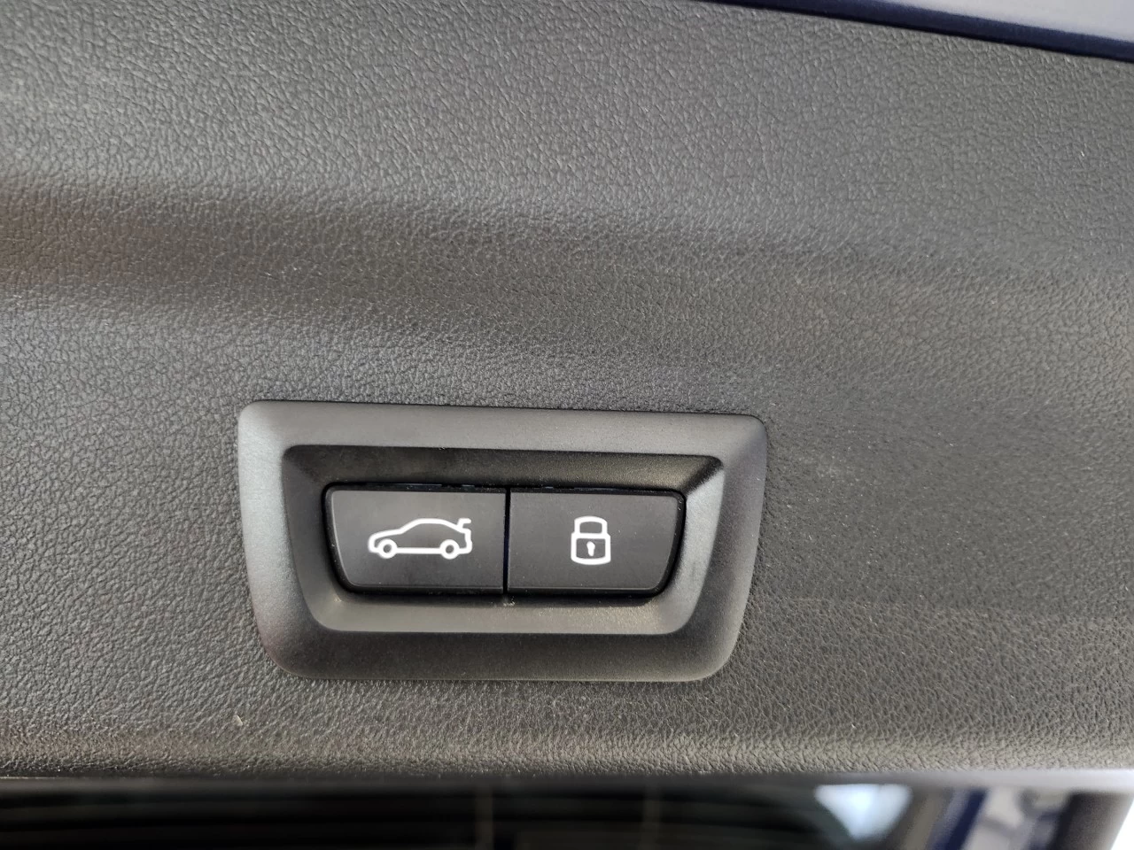 2023 BMW X1 xDrive28i Main Image