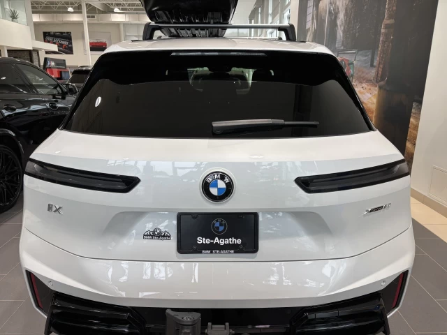 BMW iX xDrive60 2026