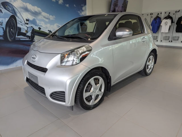 Scion iQ  2015