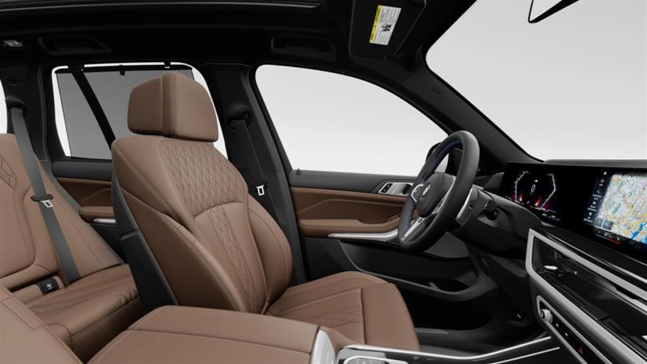 2026 BMW X5 M60i xDrive Image principale