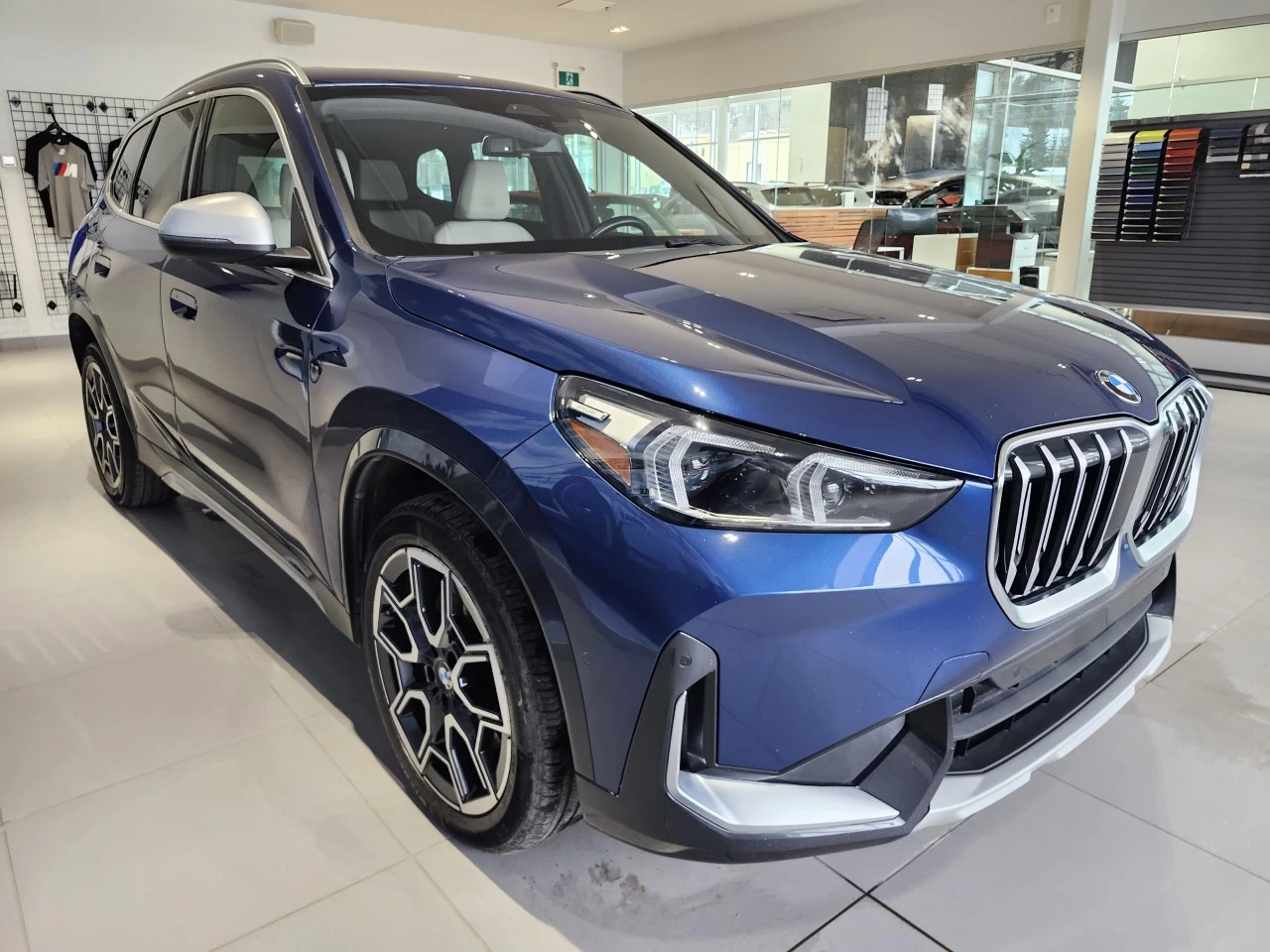 2023 BMW X1 xDrive28i Main Image