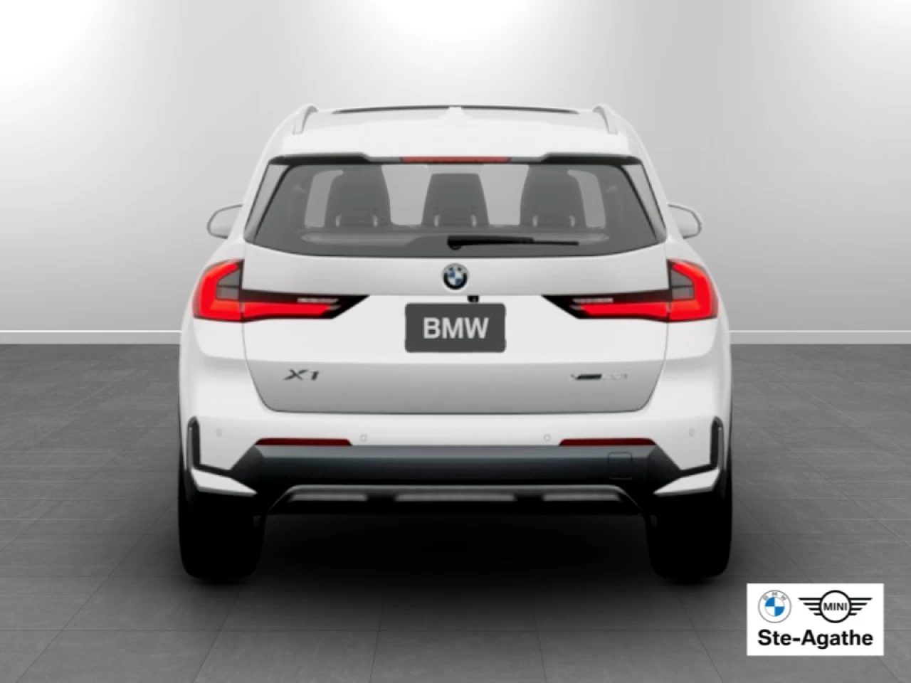 2027 BMW X1 xDrive28i Main Image