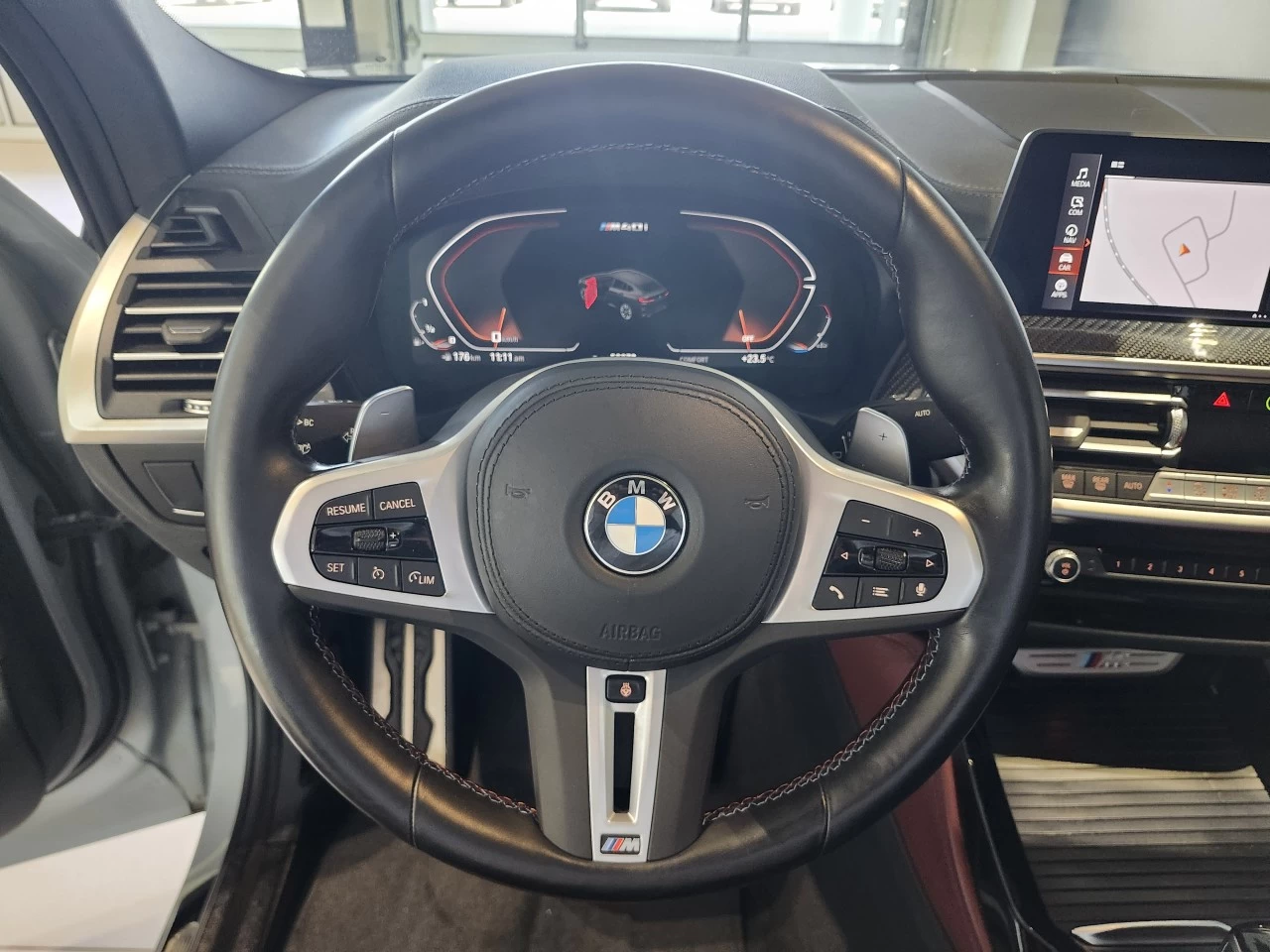 2023 BMW X4 M40i Image principale