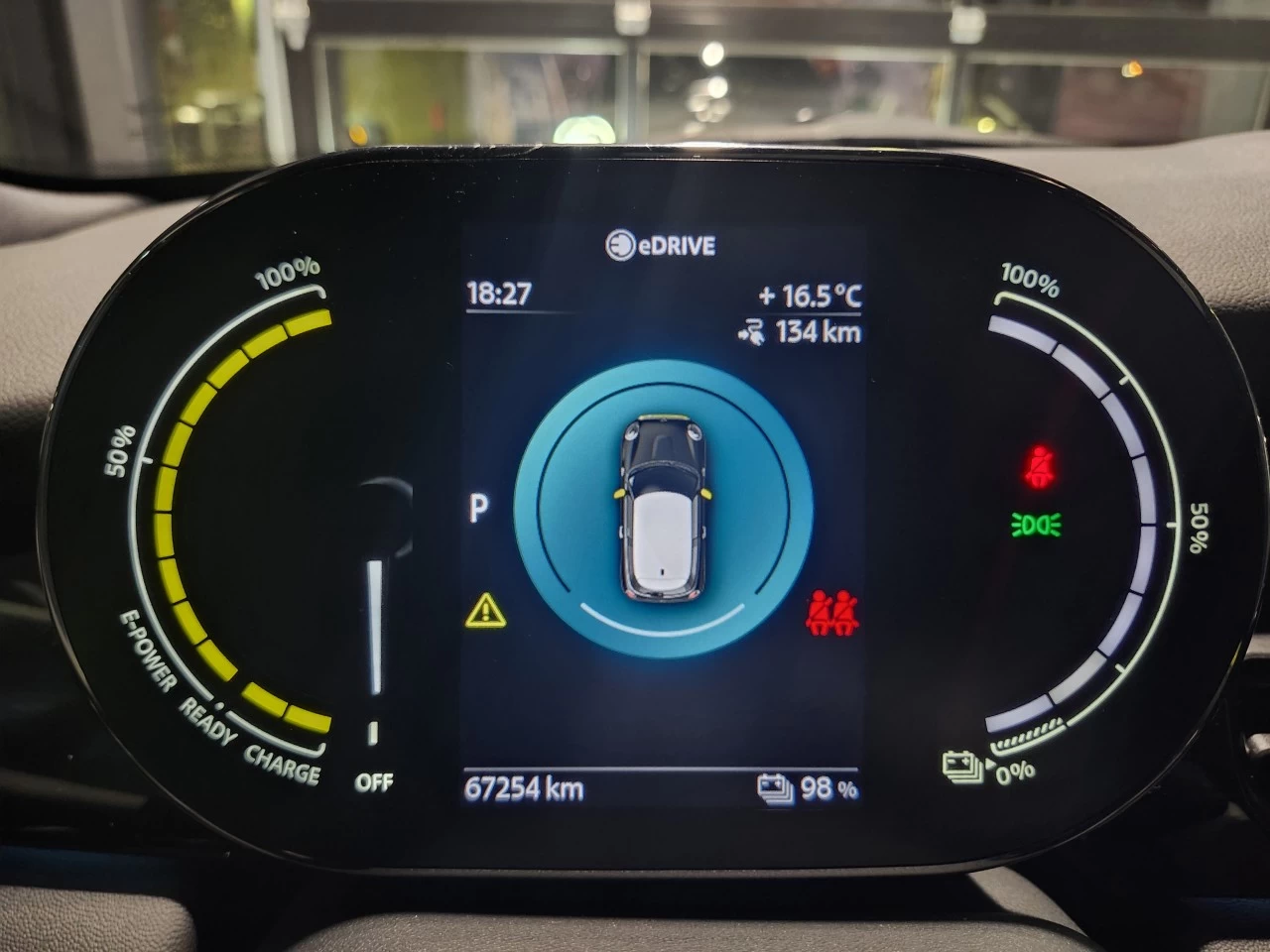 2022 Mini Cooper SE Main Image