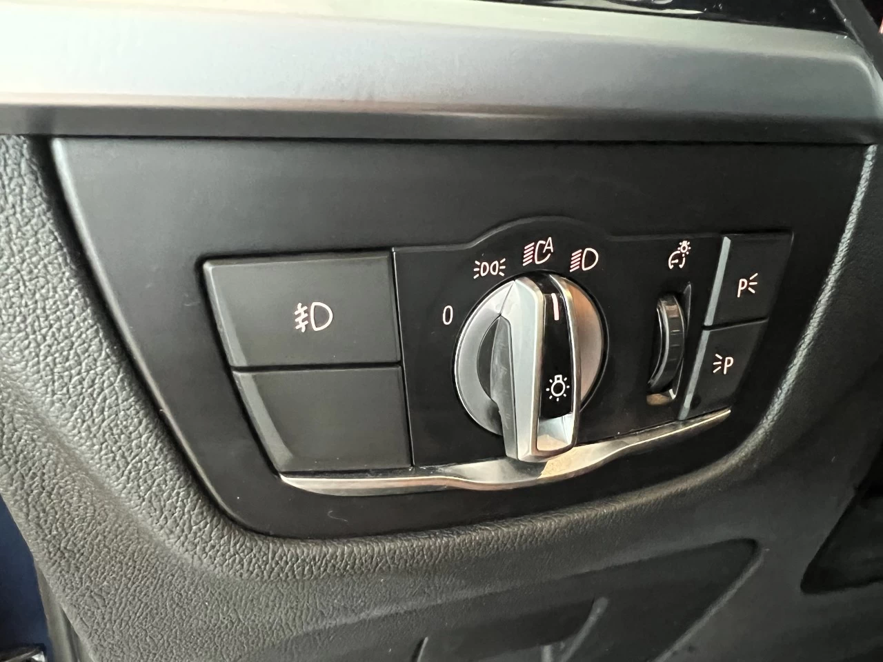 2019 BMW X3 xDrive30i Image principale