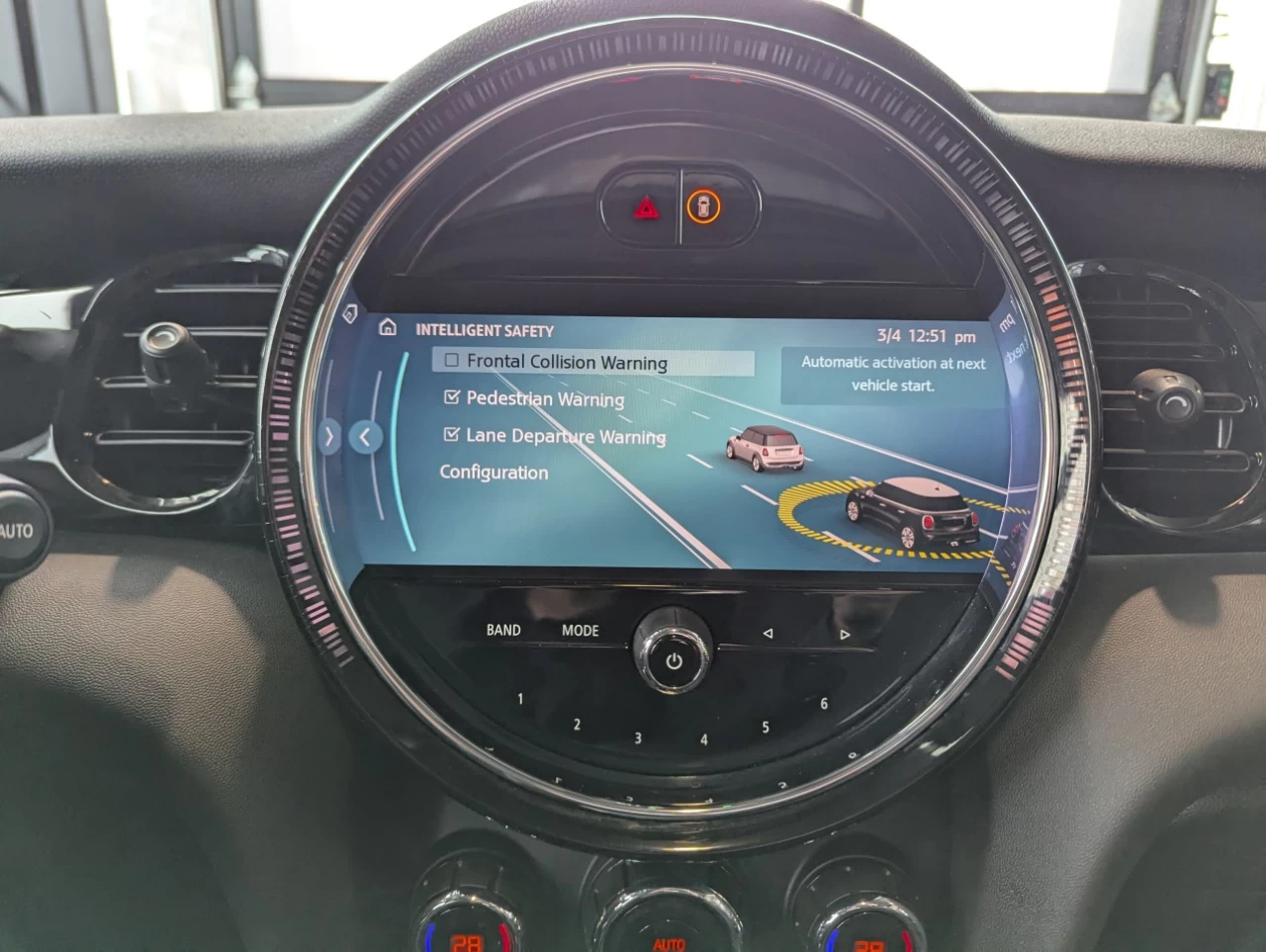 2024 Mini Cooper Cooper Main Image