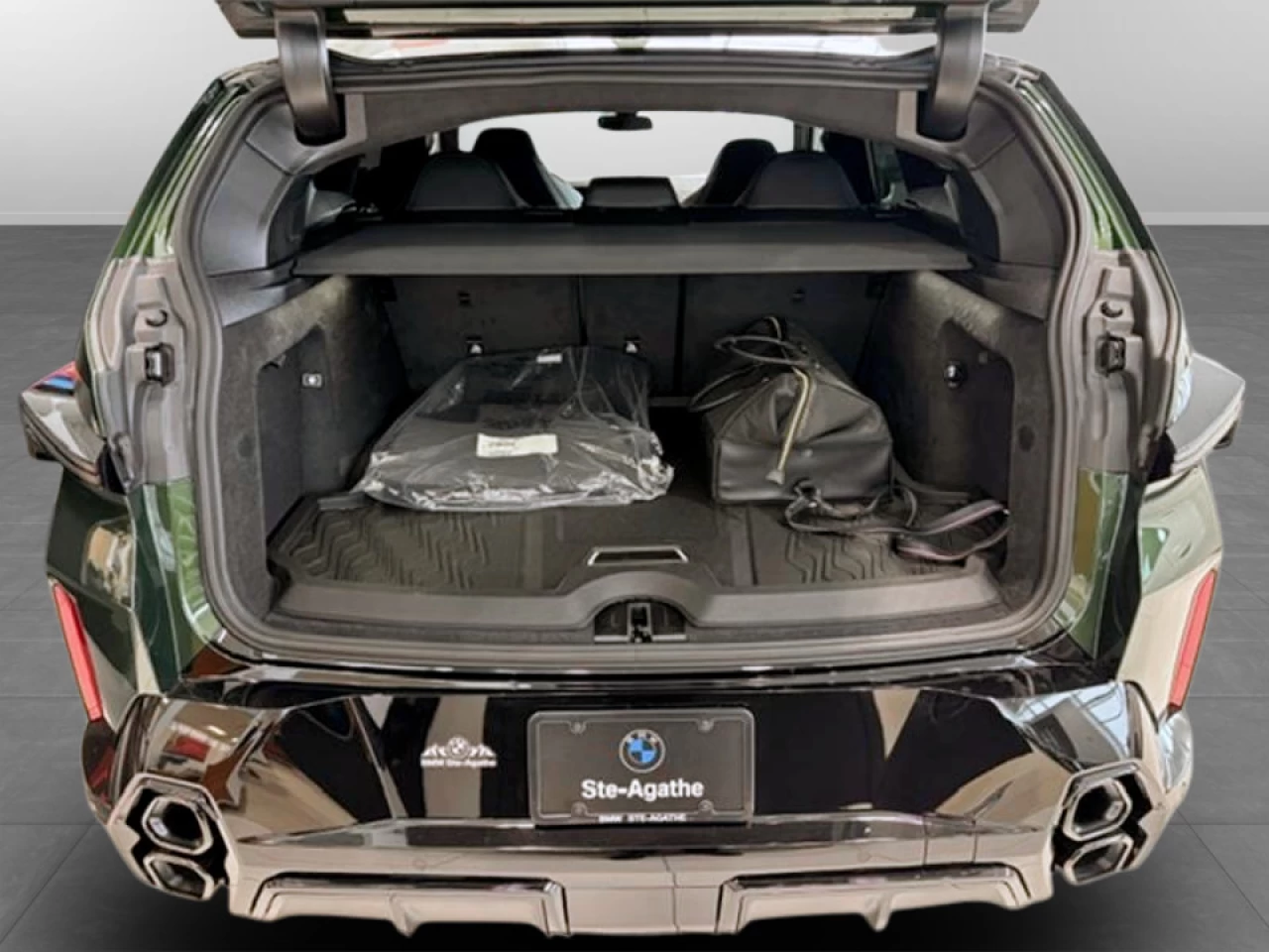 2026 BMW XM Label Main Image