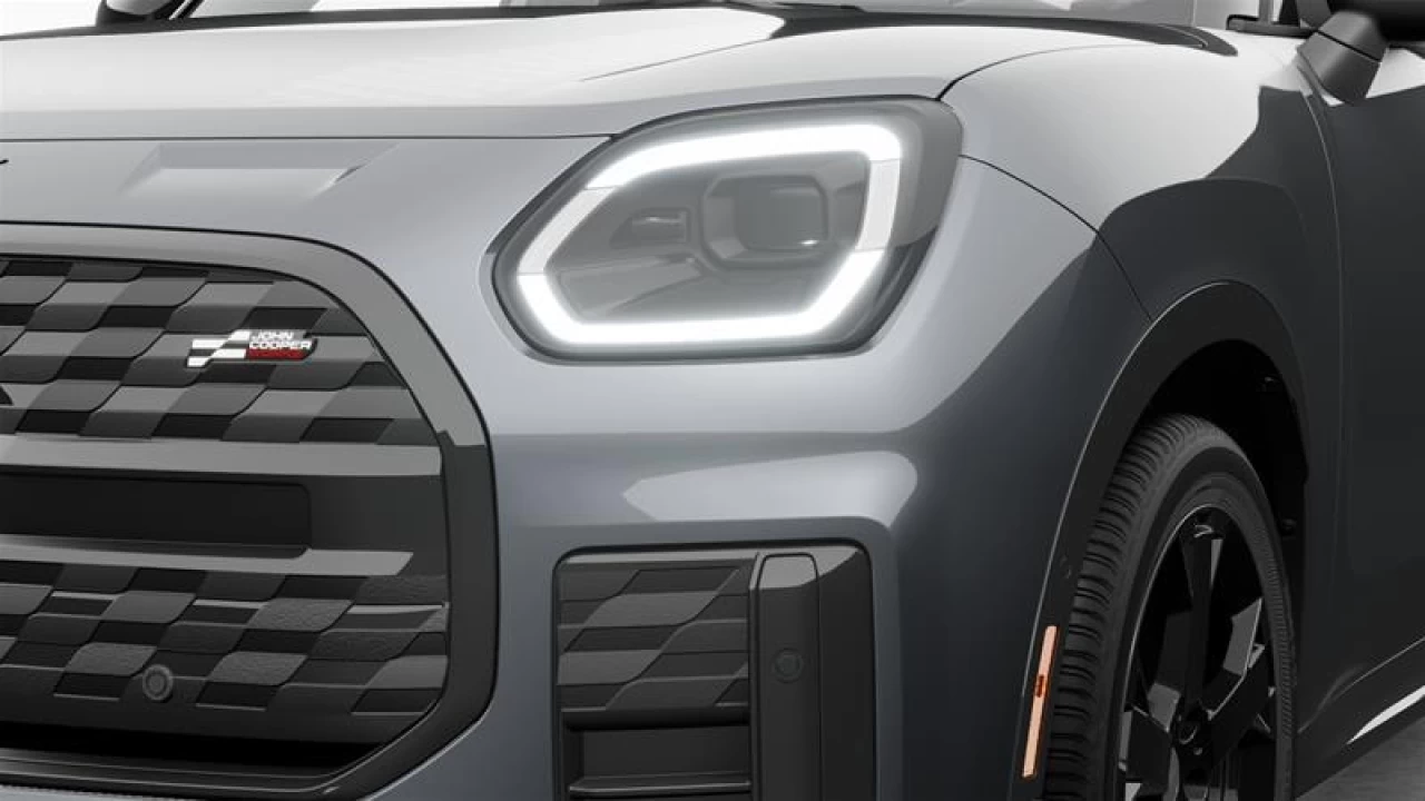 2025 MINI Countryman SE ALL4 Main Image