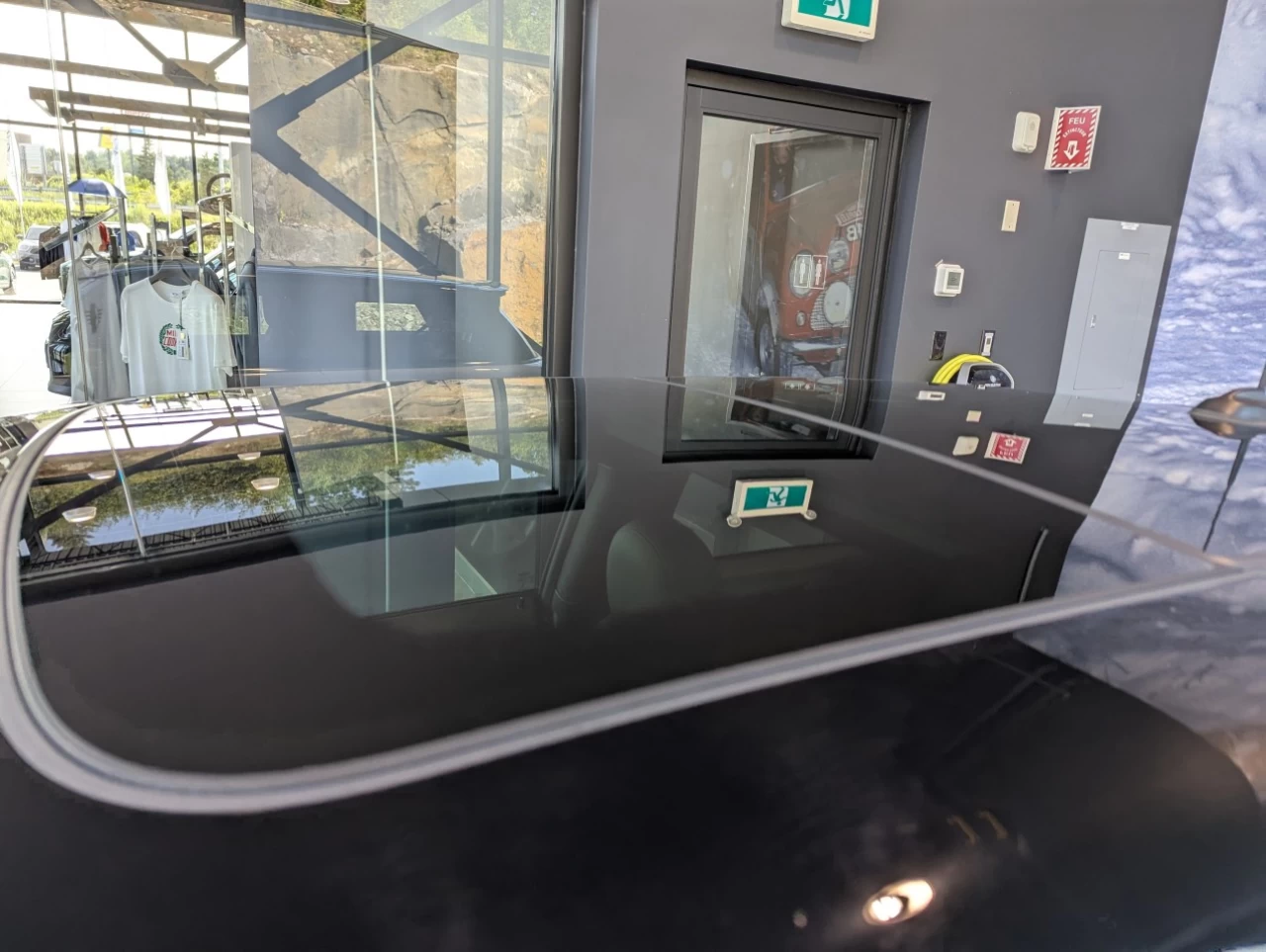 2021 Mini Cooper Cooper SE Main Image