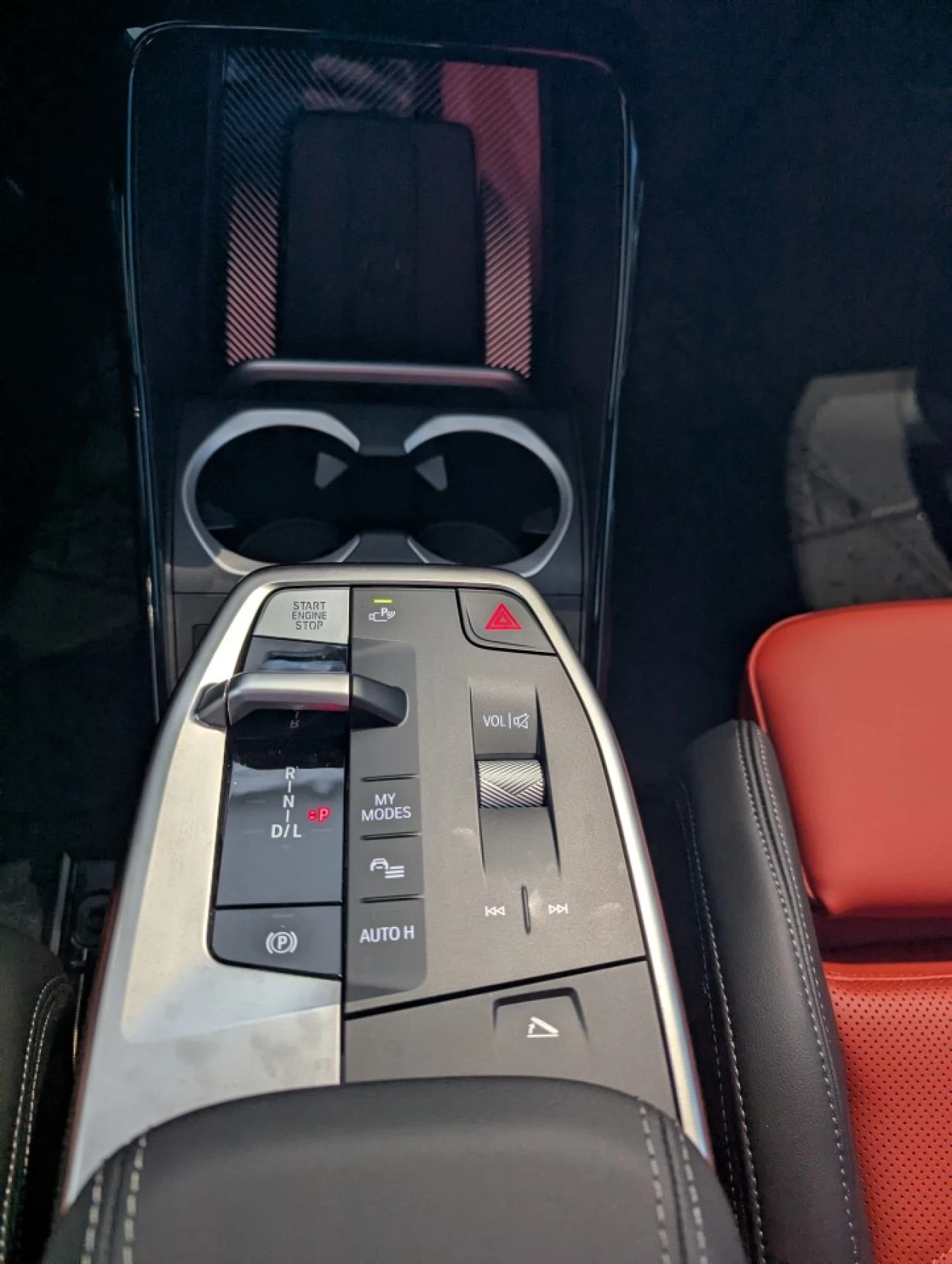 2025 BMW X1 xDrive28i Image principale