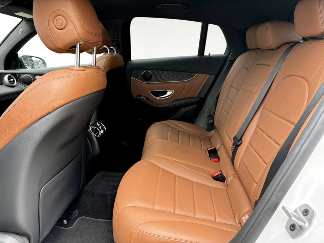 2023 Mercedes-Benz GLC GLC 300 Main Image
