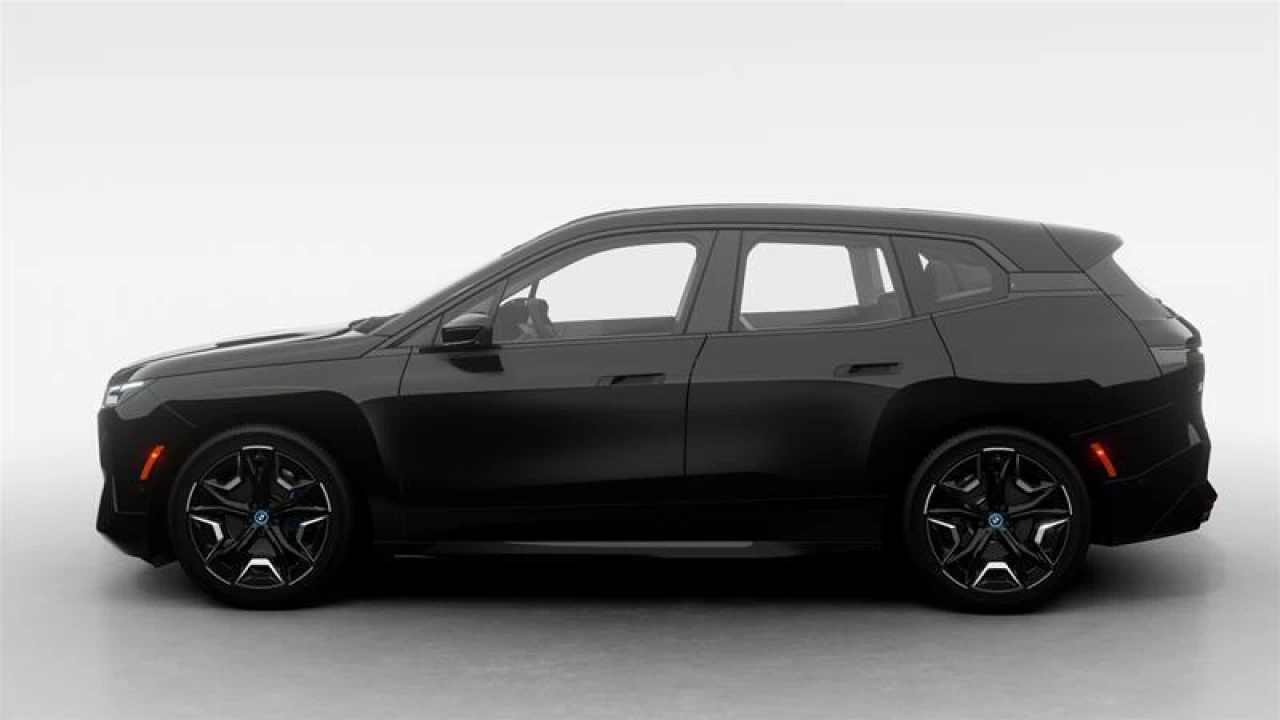 2025 BMW iX xDrive40 Edition Main Image