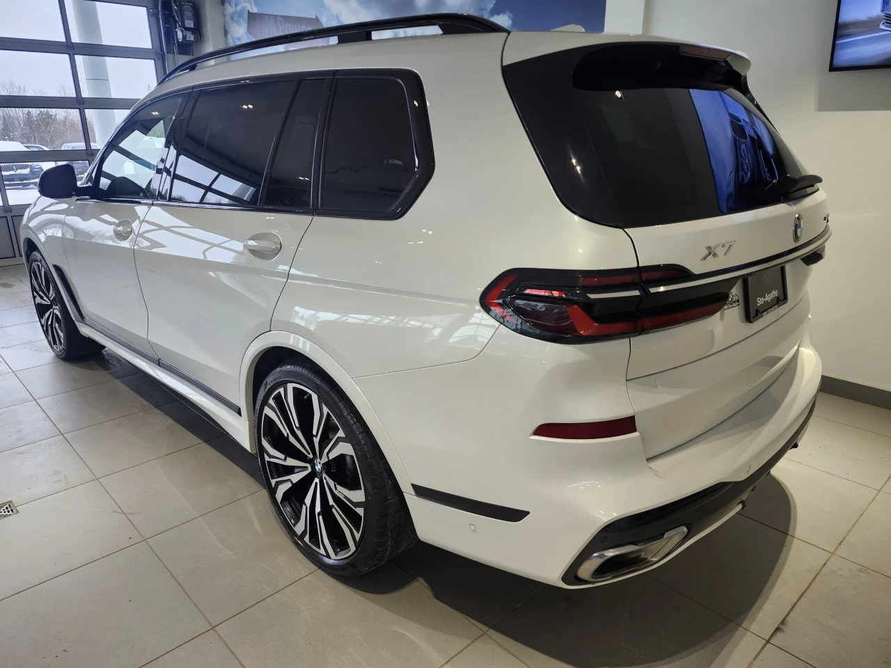 2023 BMW X7 xDrive40i Image principale