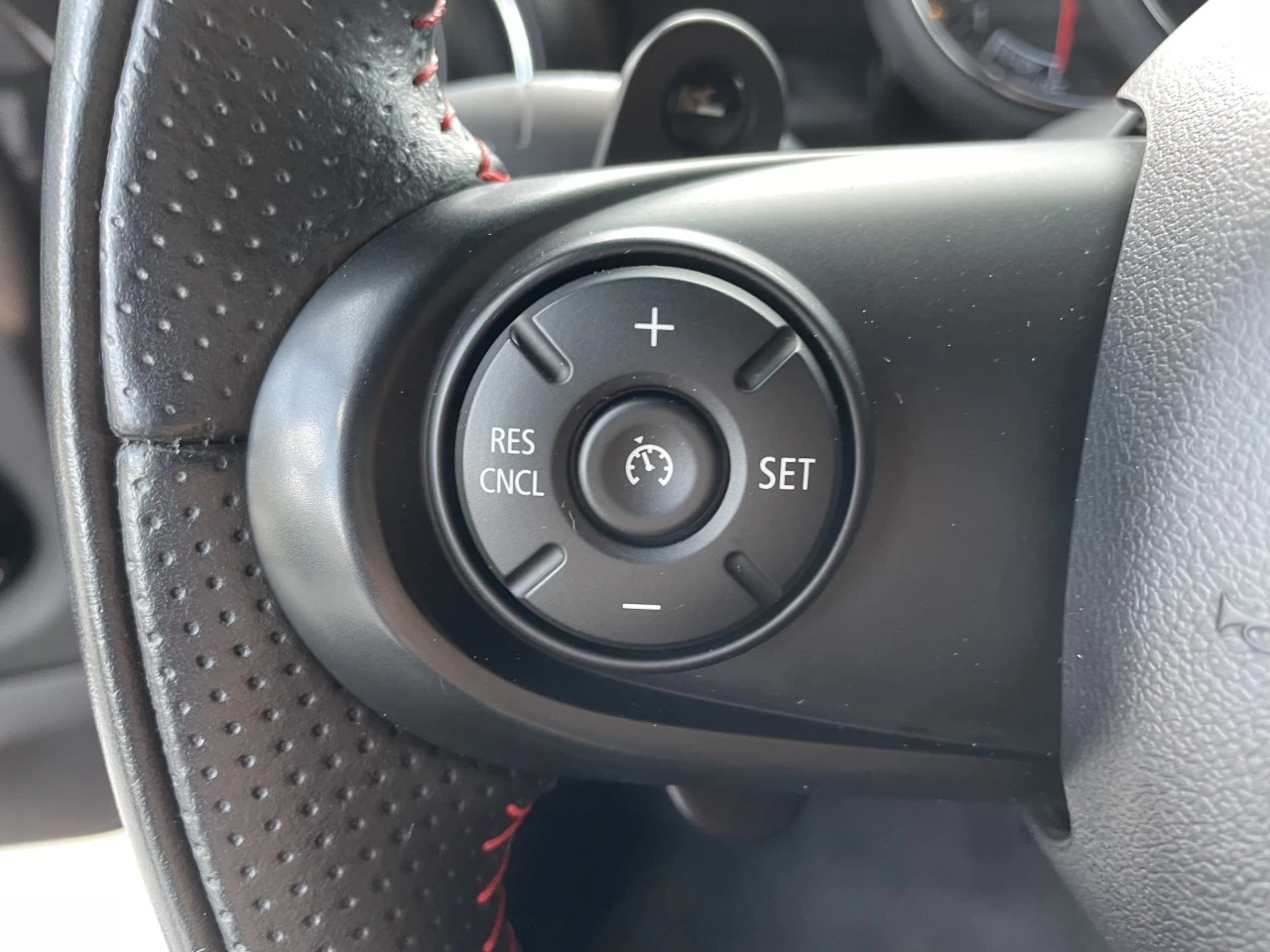2019 Mini Cooper John Cooper Works Image principale