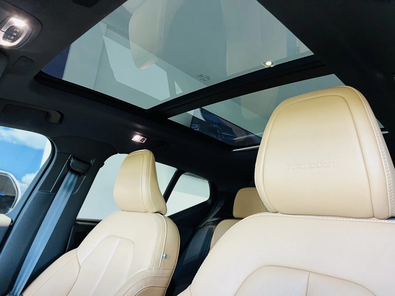 2020 Volvo XC40 Inscription Image principale