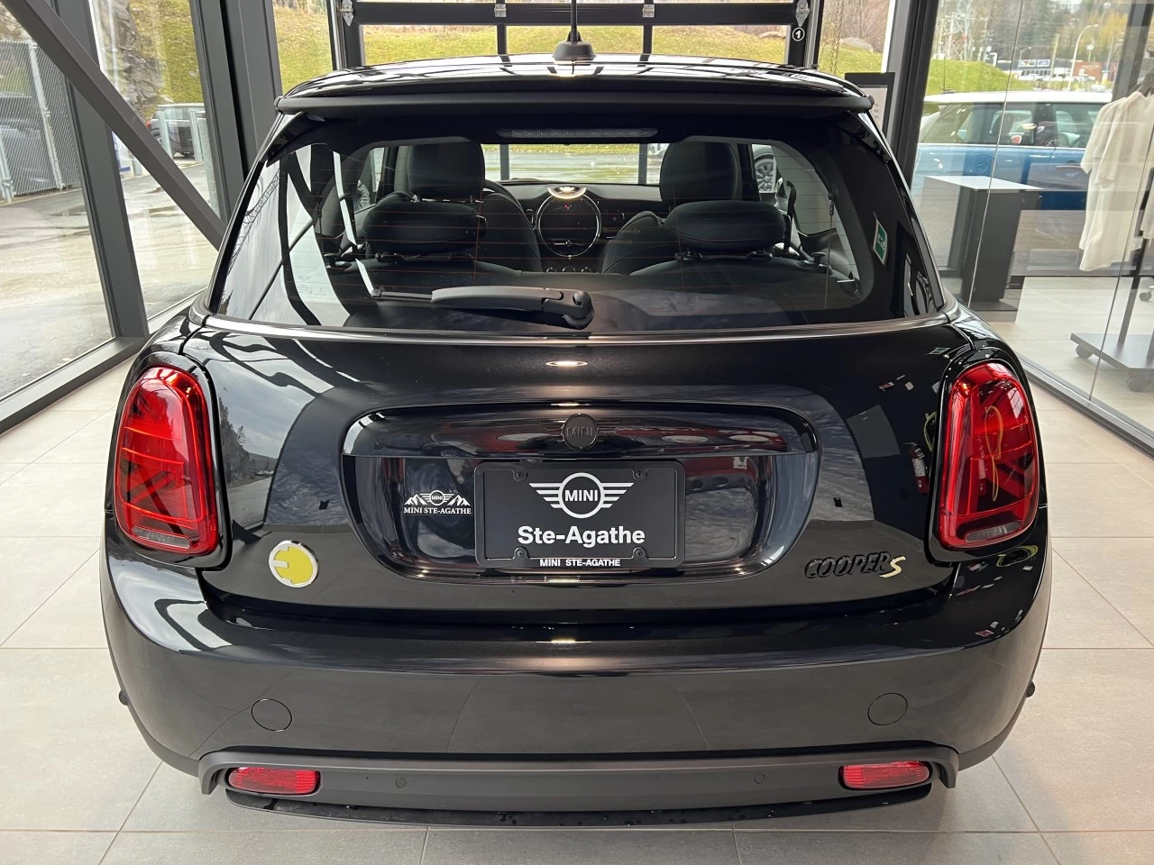 2024 MINI Cooper SE 3 Door Image principale