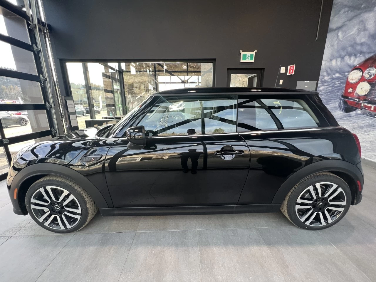 2024 MINI COOPER S 3 Door Main Image