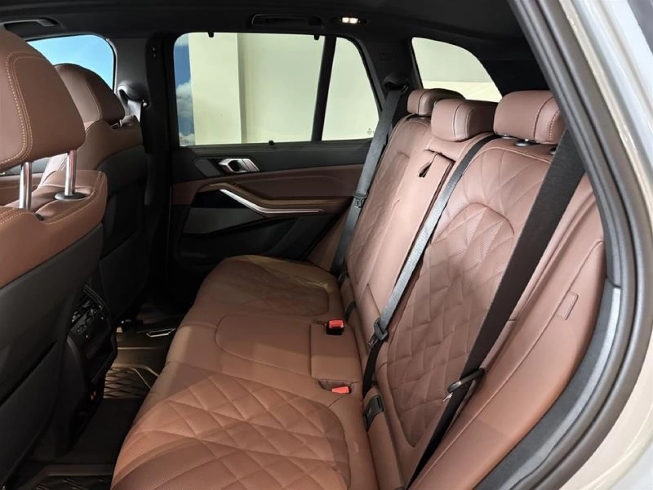 2026 BMW X5 xDrive40i Main Image