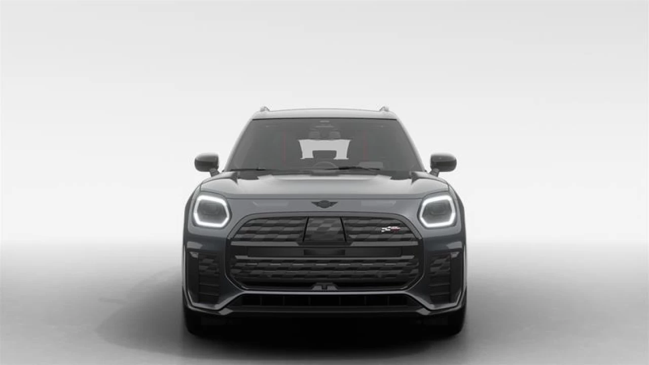 2025 MINI Countryman SE ALL4 Main Image