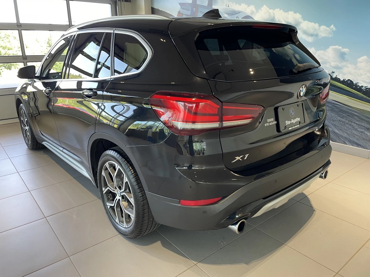 2020 BMW X1 xDrive28i Image principale