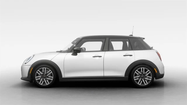 MINI 5 Door Cooper C FWD 2026